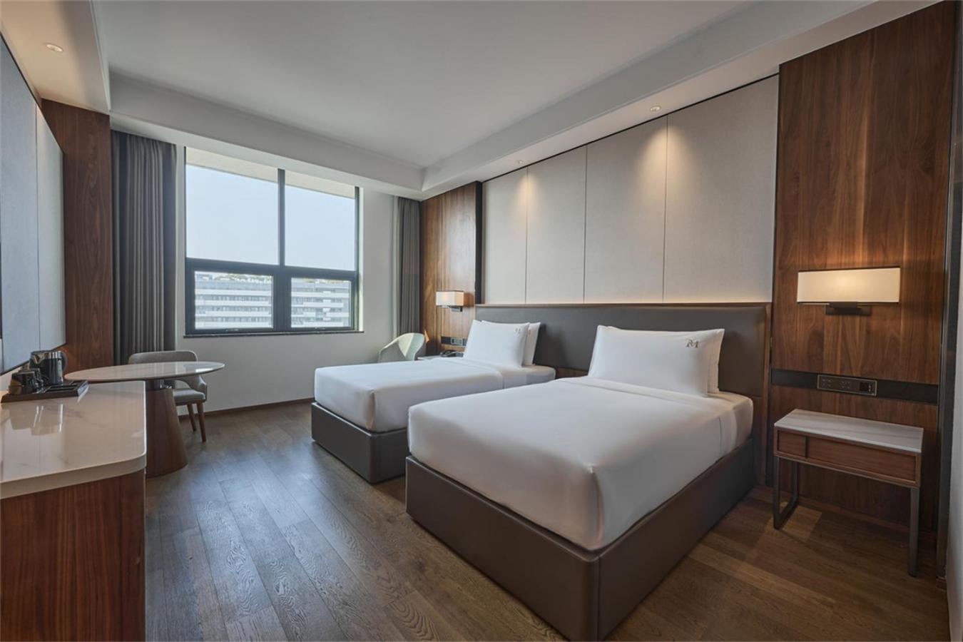 Vm Hotel Phnom-Penh Buitenkant foto