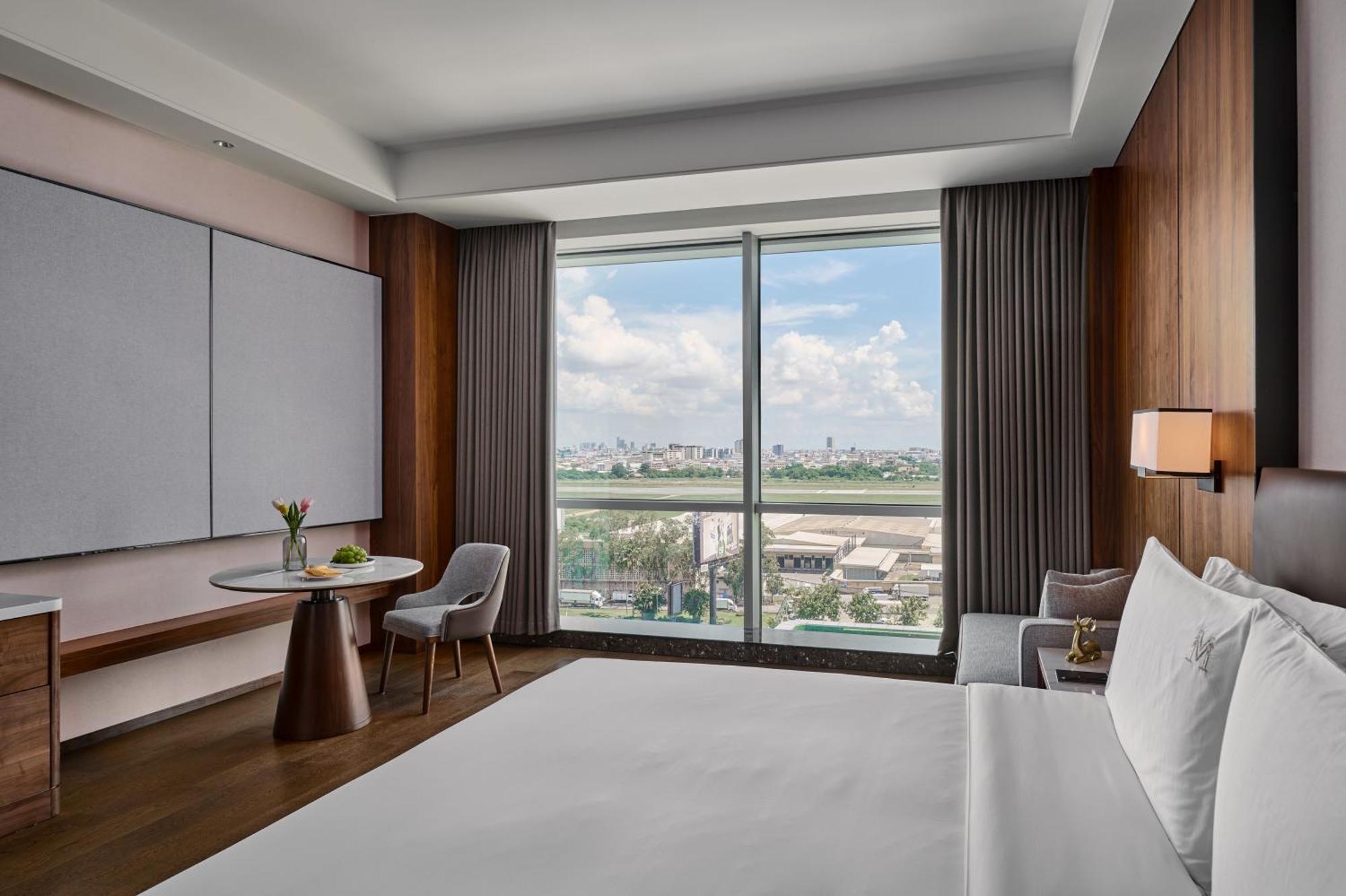 Vm Hotel Phnom-Penh Buitenkant foto